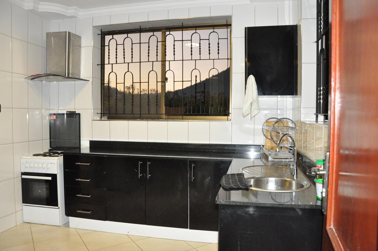 Pg'S Home Arusha Luaran gambar